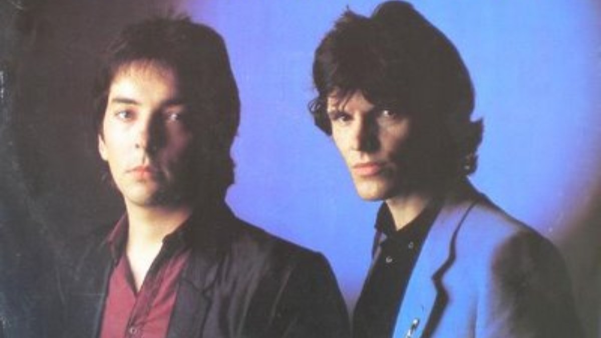 Singlehoes van Naked Eyes – Always Something There To Remind Me